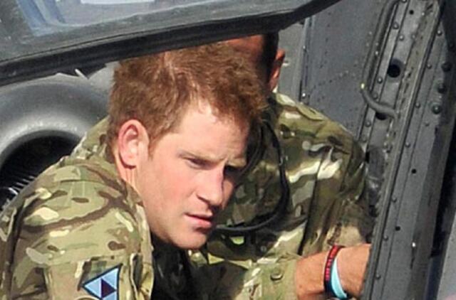 Afganistano kovotojų vadas princą Harį vadina girtu "šakalu"