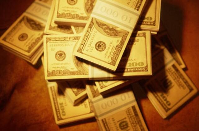 Japonija ekonomikos stimuliavimui skirs per 220 mlrd. dolerių