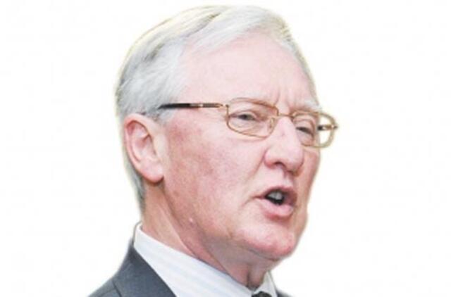 Nilas Kuperis pardavinėja tik pažadus