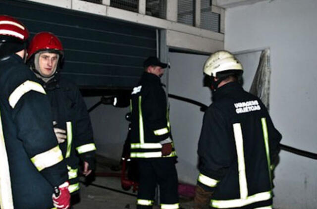 Ugniagesių trečiadienis: kailinių gesinimas ir per didelis svoris