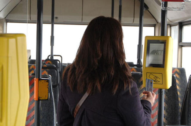 Naktiniai autobusai - vasarą