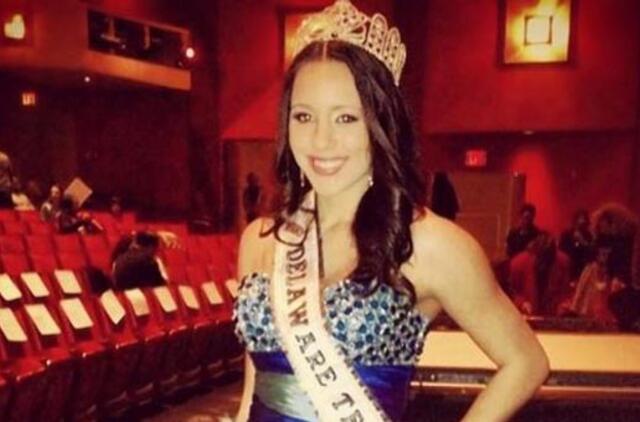 Paviešinus pornografinį video, grožio konkurso nugalėtoja grąžino karūną