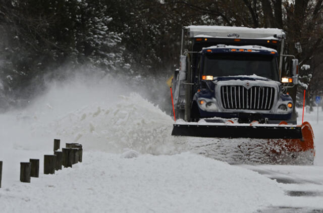JAV dėl sniego atšaukiami skrydžiai