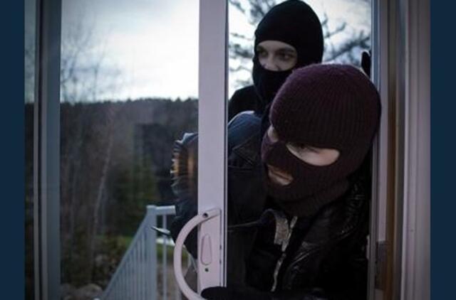 Leido suimti kaukėtus kasos aparato grobikus