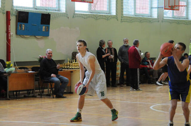 Mokiniai varžosi dėl "Minijos naftos" taurės