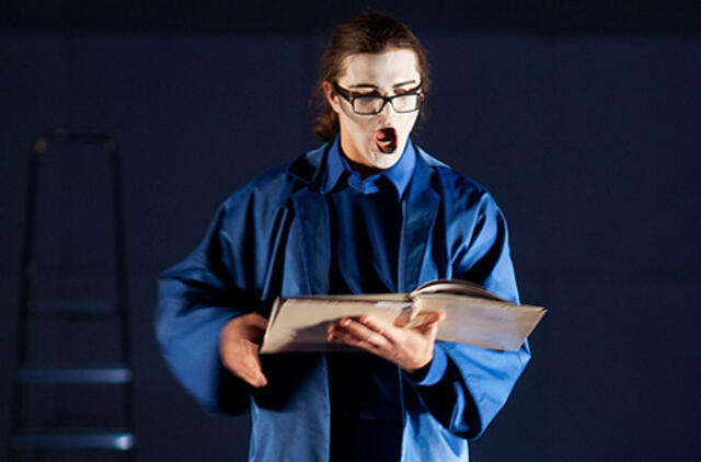 Operos dainininkas Tomas Pavilionis: „Visiškai nuogas į sceną neičiau“