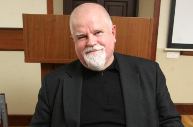 Profesorius A. Matulionis - autografų medžiotojas