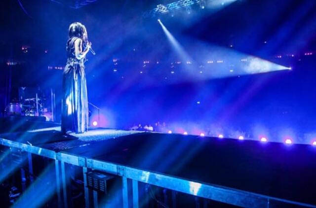 Šalies arenose montuojamos scenos įspūdingiems "Gregorian" koncertams