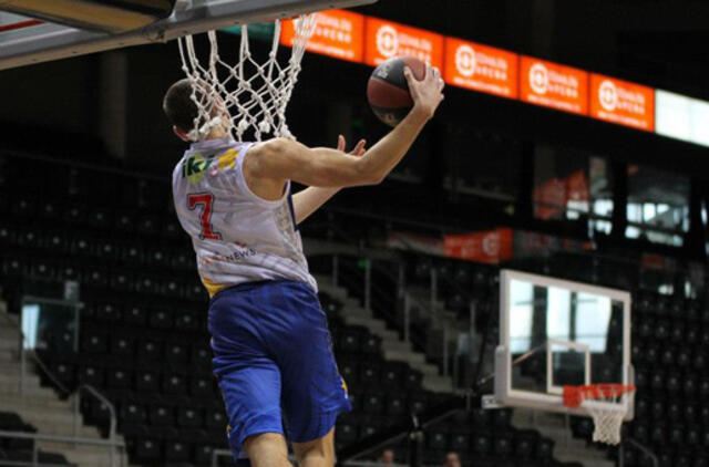 Klaipėdietis Modestas Paulauskas - Lietuvos trijulių lygos "Oro karalius", čempionais tapo šiauliečiai