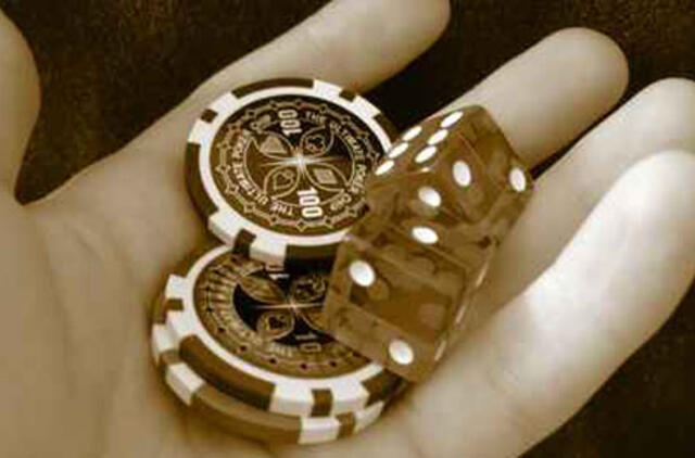 Kyšis patruliams - kazino žetonai