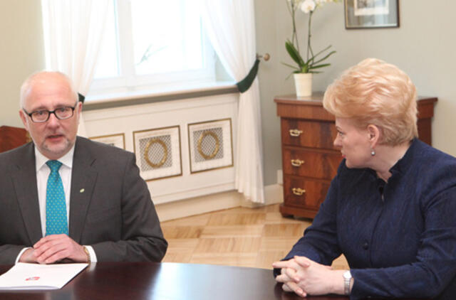 Prezidentė: "lietuvių kalba neturi tapti jokių derybų ar politinių susitarimų objektu"