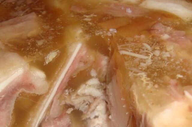 Senjorės namuose vagis sudomino indas su šaltiena