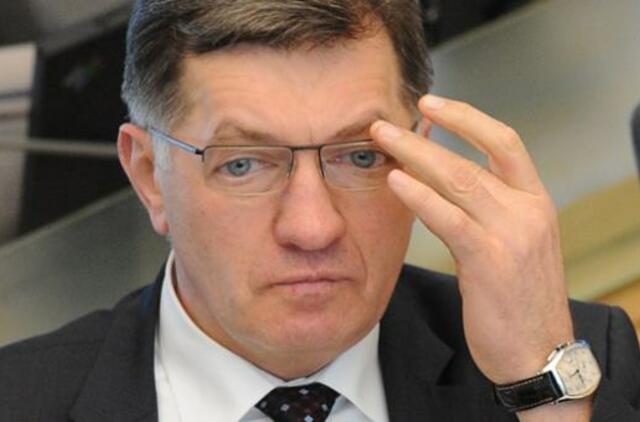 Algirdas Butkevičius: "juokinga, kai namas prie ežero įkainotas 300 tūkst. litų"