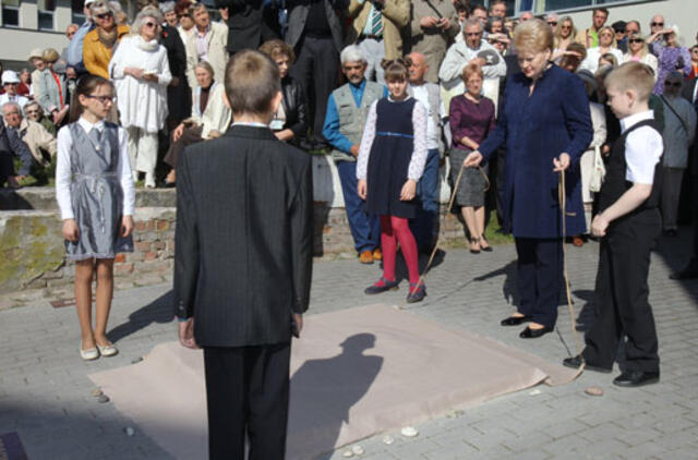 Atidengtas vienintelis pasaulyje paminklas kalbai