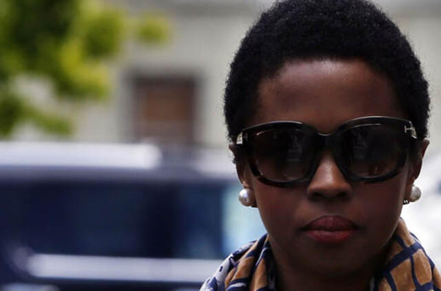 Dainininkė Lorin Hil už mokesčių vengimą nuteista tris mėnesius kalėti