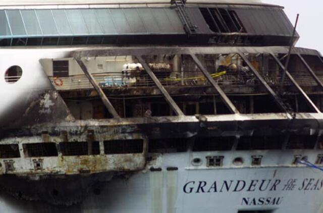 Dėl gaisro Bahamose buvo atšauktas kruizas