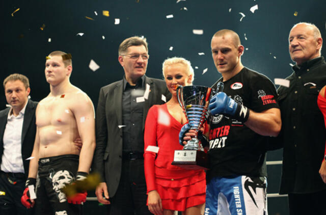 Egidijus Valavičius iškovojo pergalę MMA turnyre JAV