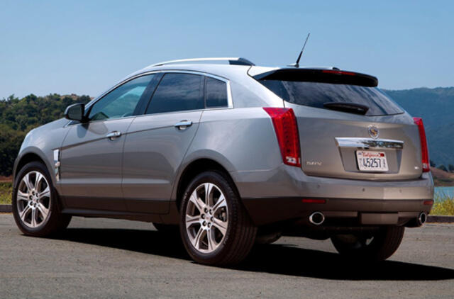 "General Motors" atšaukia per 27 tūkst. automobilių dėl ratų tvirtinimo defektų