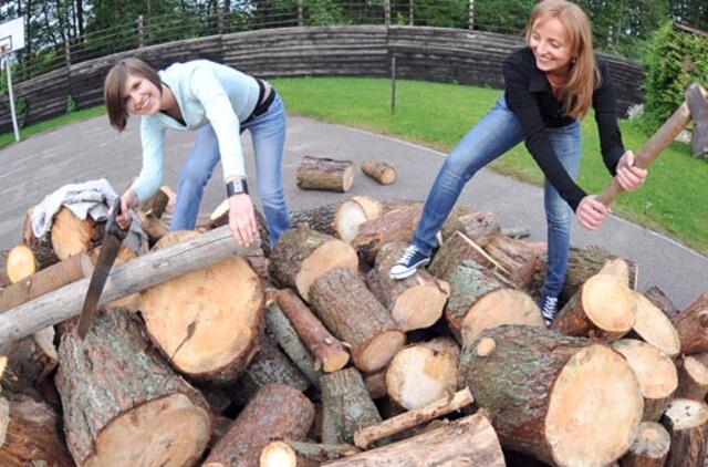 Jei įsidarbinti nori jaunas asmuo. Patarimai tėvams, vaikams, darbdaviams