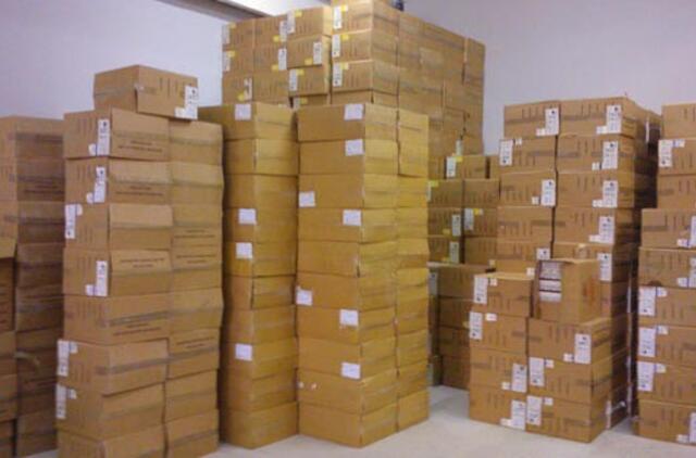 Kauno rajone pasieniečiai sulaikė milžinišką kontrabandinių cigarečių krovinį