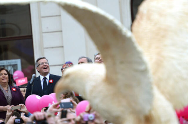 Lenkijoje nacionalinės šventės proga pagamintas šokoladinis erelis