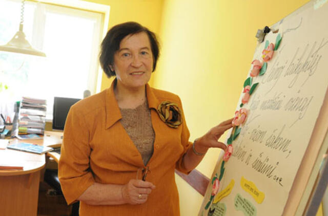 Moterims padeda sėkmės komanda