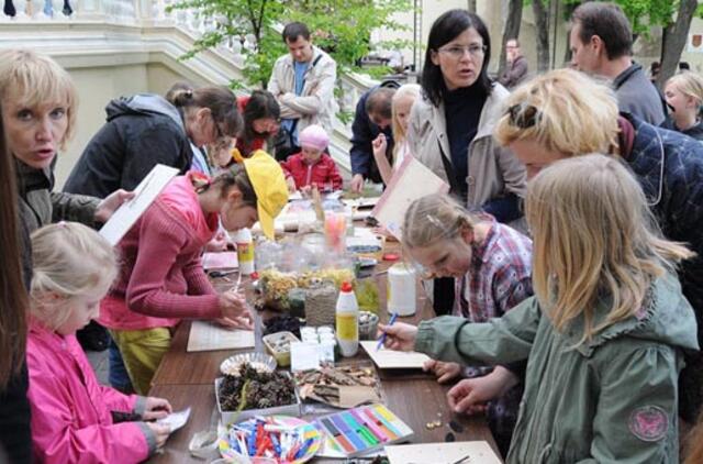 Muziejai kviečia naktinėti