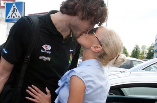 Oksana Pikul intensyviai ruošiasi vestuvėms