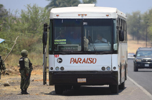 Per autobuso avariją Meksikoje žuvo 16 vienos šeimos narių