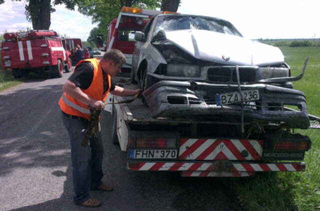 Šilutės rajone rastas nuskendęs BMW