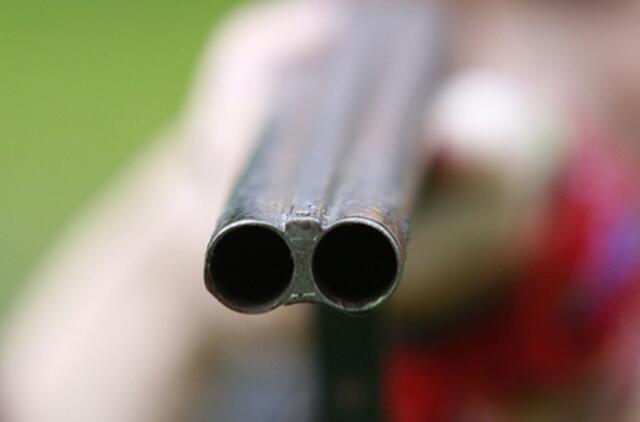 Į gyvenamąjį namą šaudę marijampoliečiai atsakys teisme