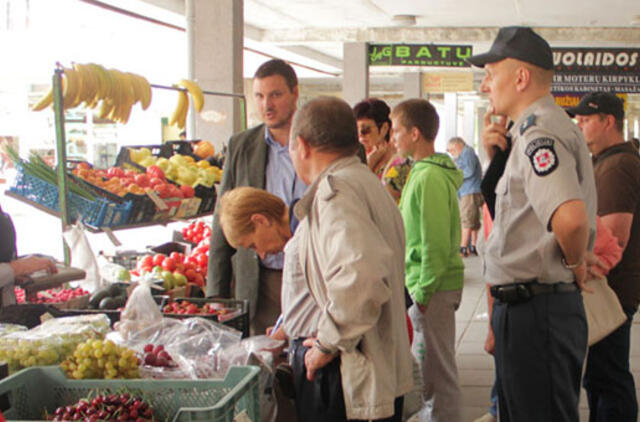 Prekybininkai nesilaiko tvarkos