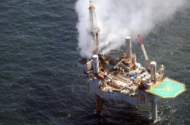 JAV: Meksikos įlankos dujų gavybos platformoje kilo gaisras