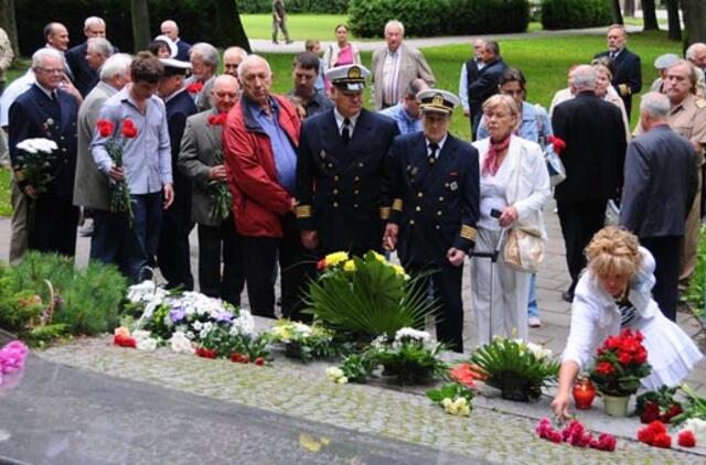 Jūros šventėje gerbiamos jūrinės tradicijos