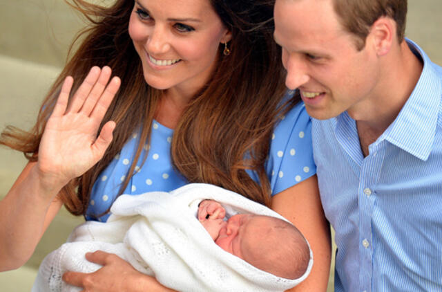 Princas Viljamas ir Kembridžo hercogienė neskuba atskleisti savo sūnaus vardo
