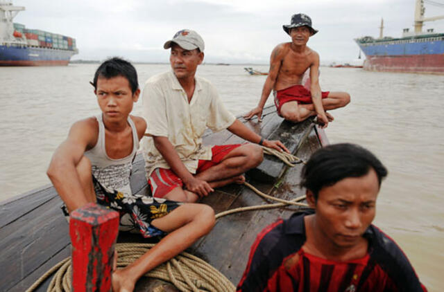 Tailandas: 119 metų senukas kasdien eina žvejoti