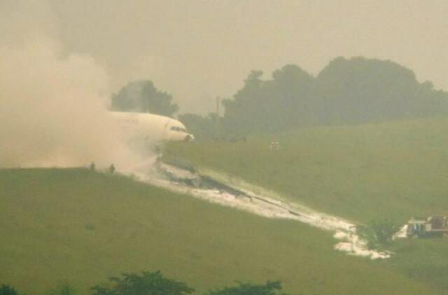 Alabamoje sudužus krovininiam lėktuvui žuvo abu pilotai