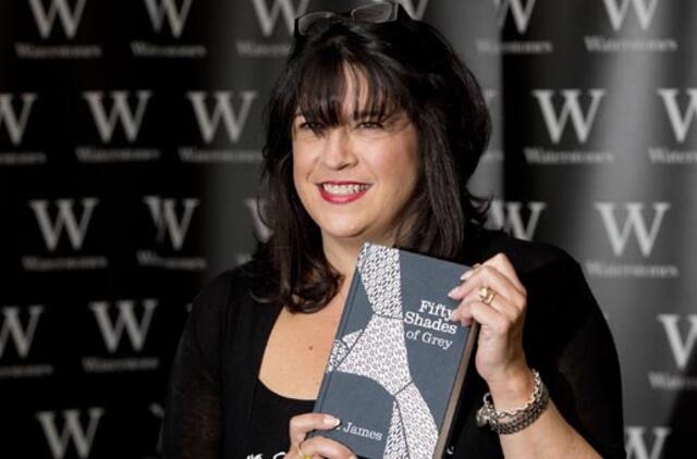 "Forbes": "Penkiasdešimt pilkų atspalvių" autorė - daugiausia uždirbanti rašytoja