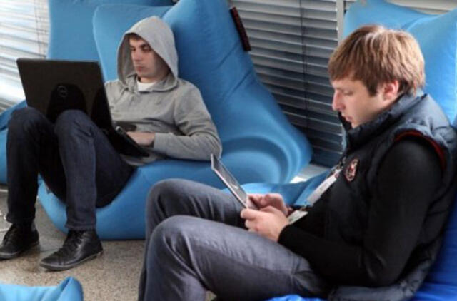 Interneto pavojai: prarado 843 litus