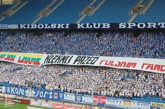 Lenkijos URM smerkia plakatą Poznanės stadione