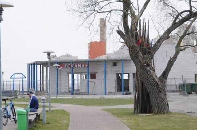 Neringoje vėl norima griauti