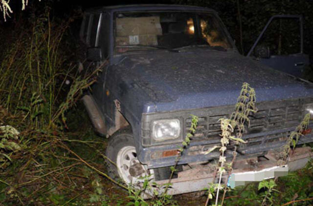 Nuo pasieniečių sprukęs kontrabandininkas išsimaudė Merkyje