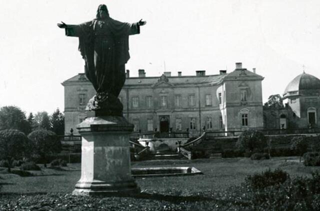 "Tiškevičių bulvaras" Palangoje siūlo "pačiupinėti" istoriją