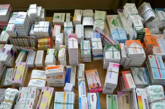 Turgavietėje aptikta nelegali vaistinė