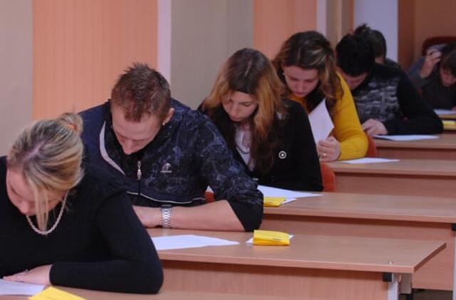 Į profesines mokyklas priimtas rekordinis naujų mokinių skaičius