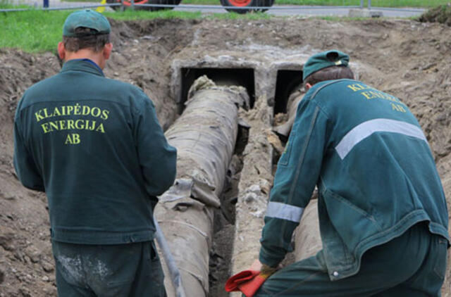 Išbandymai šaltu vandeniu tęsiasi