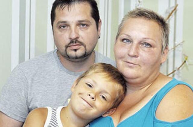 Ligos ir tėviškės ilgesio gniaužtuose