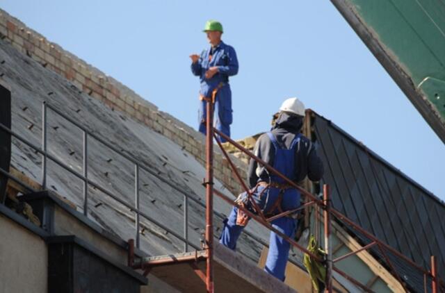 Mažinti darbuotojų skaičių žada 20 proc. apklaustų statybos įmonių vadovų