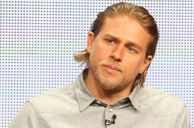 Paaiškėjo erotinio romano "Penkiasdešimt pilkų atspalvių" ekranizacijoje vaidinsiantys aktoriai