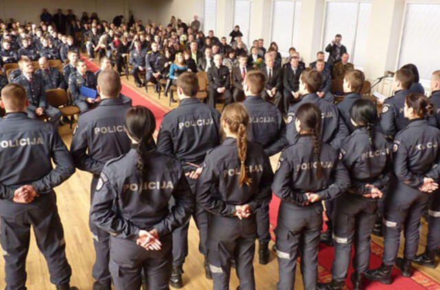 Paradoksas: patekti policijon - nelengva